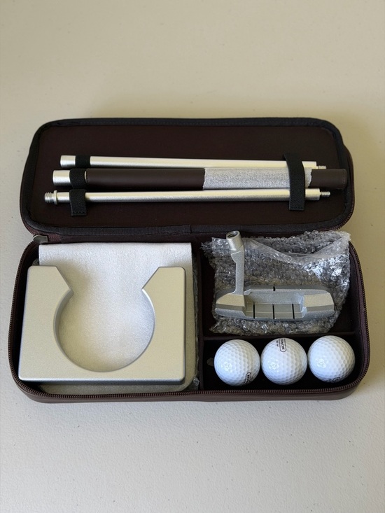 Coach Other - Coach Golf Putter Travel Set